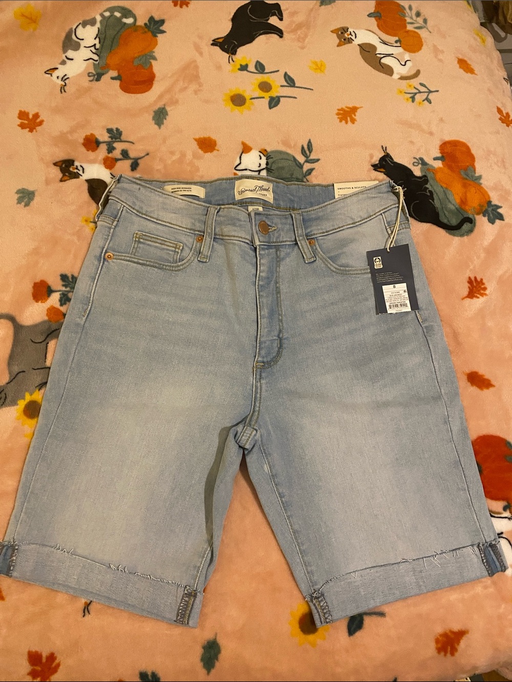 Universal Thread Light Blue High Rise Stretch Denim Bermuda Shorts Size 8